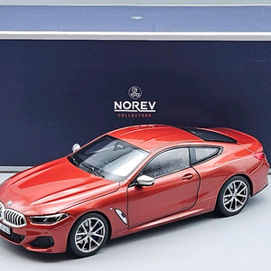 1:18 BMW M850i 쿠페 (G15, 노레브)