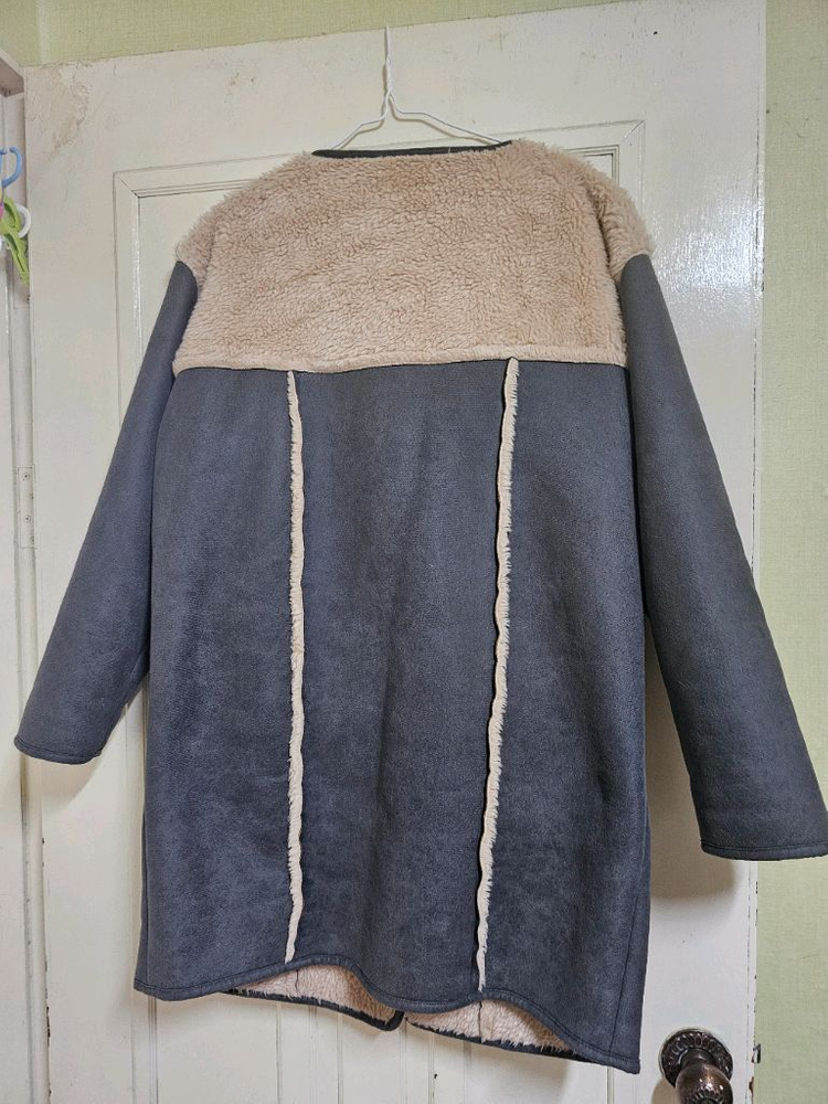 여성 무스탕 코트(택포)--1