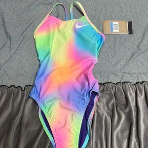 나이키 레디언스 솜사탕 컷아웃 26