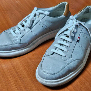 엘칸토 인텐스 스니커즈 275