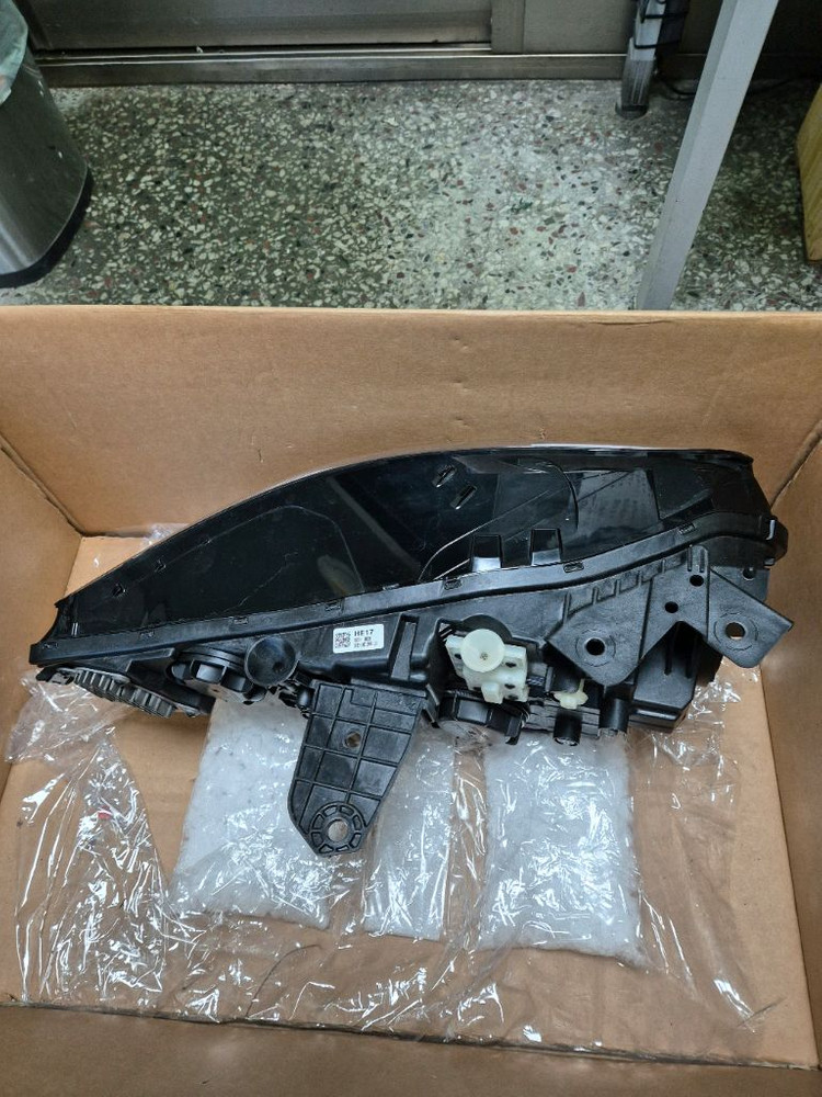 GV70운전석헤드램프(발라스트제외)2025년식 이미지