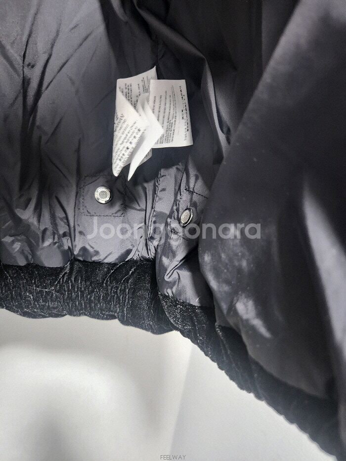 Emporio armani 소재 믹스 톤온톤 패딩 자켓--8