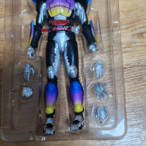 shf 가면라이더 가브 판매합니다.