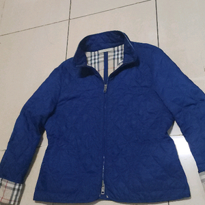 버버리 여성 88 다이아몬드 퀼팅자켓