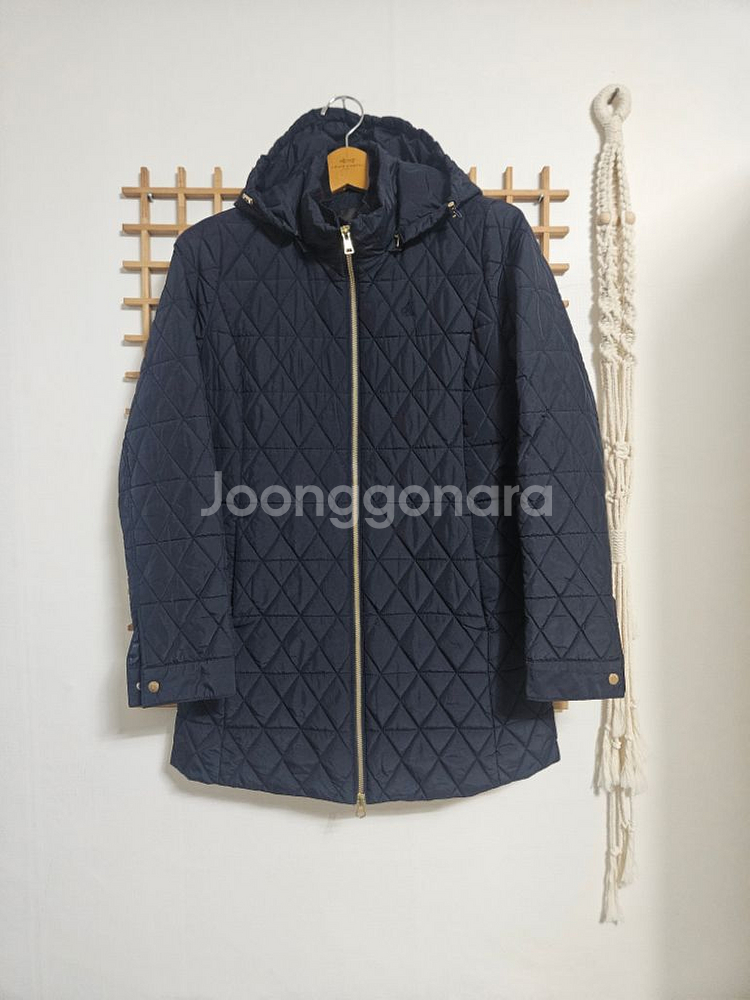 빈폴 골프여성 퀄팅 초경량 패딩 사이즈 90--0