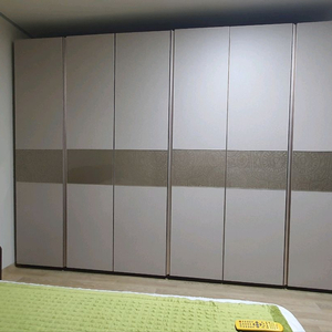 한샘 헤링본 옷장 장롱(10자)입니다