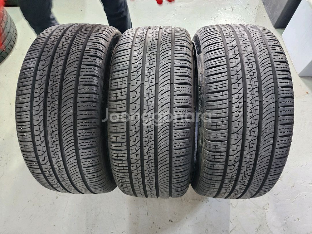 245/45R19 피렐리 피제로 중고타이어--0