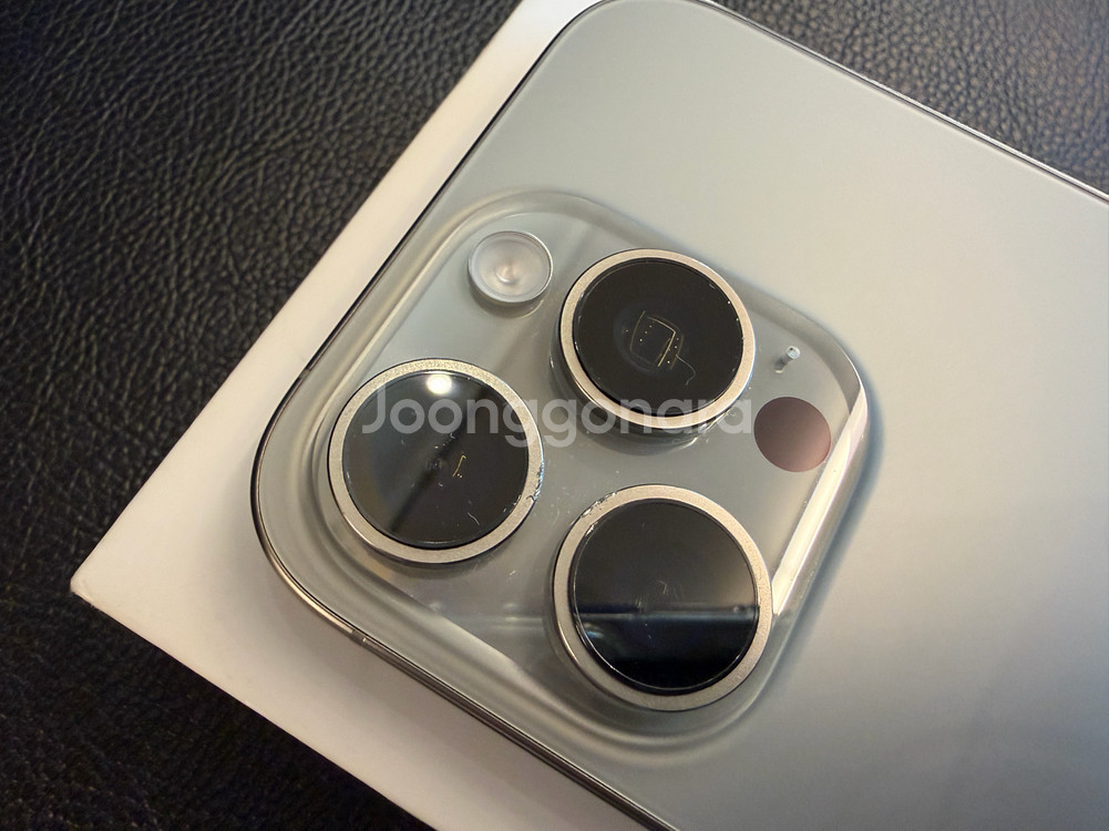 아이폰 16 프로 내추럴티타늄 128GB--5