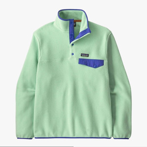 파타고니아 라이트웨이트 신칠라 스냅-T 플리스 풀오버 린스드 그린 팝니다.