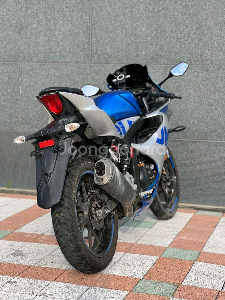 스즈키 Gsx-r125 ABS (스페셜카울)--4