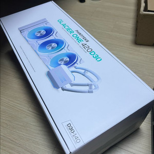 Phanteks GLACIER ONE 420 D30 (화이트)