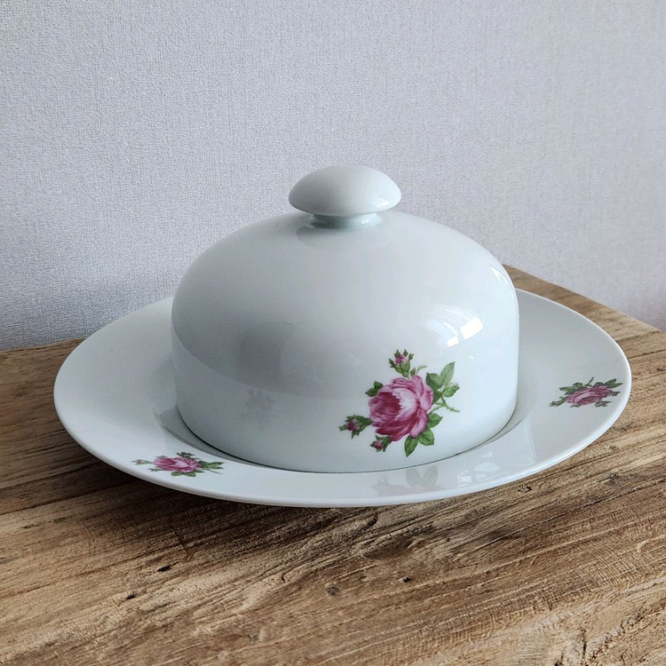 독일접시 독일버터돔 트링켓 헤네베르크 헤네베르그버터돔 앤틱접시 빈티지접시 이미지