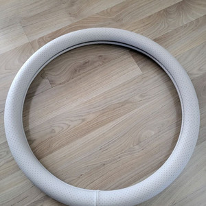 대형 세단 스티어링휠