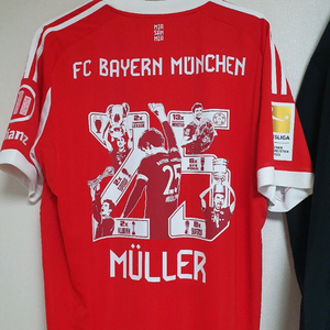 25-26 바이에른 뮌헨 홈 유니폼 팝니다