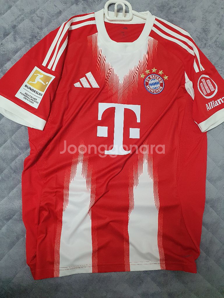 25-26 바이에른 뮌헨 홈 유니폼 팝니다--1