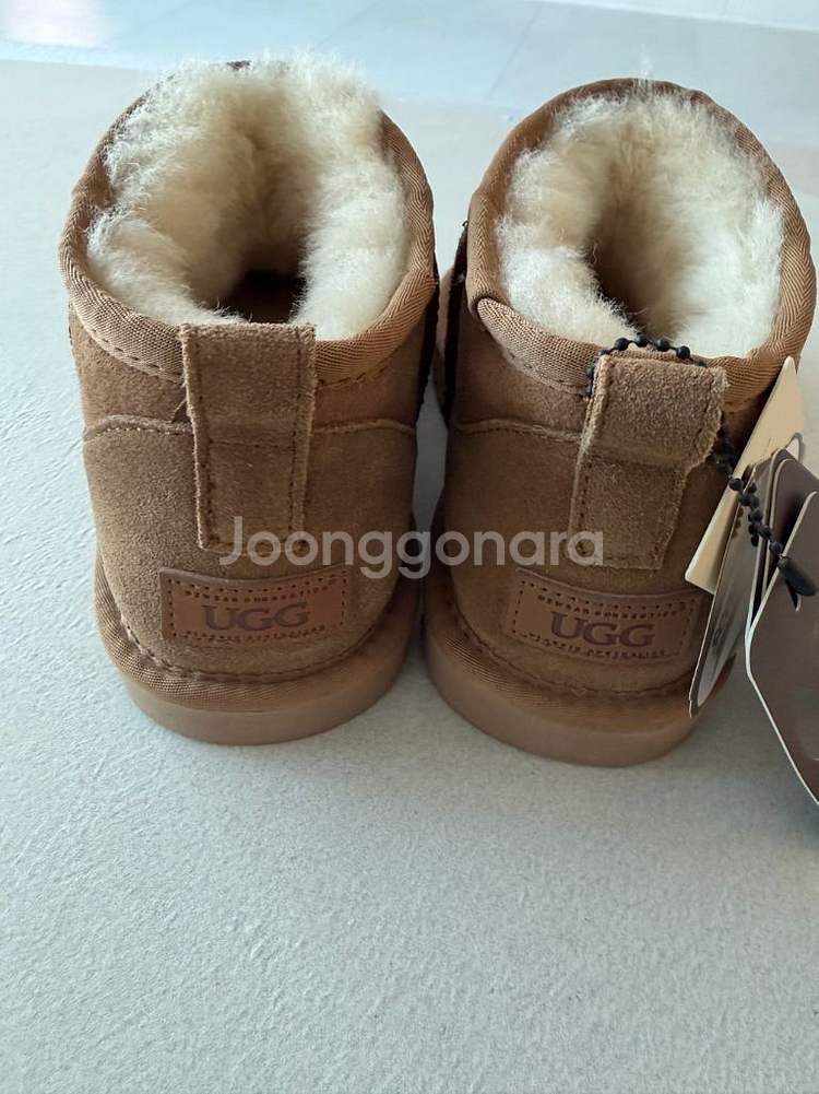 UGG호주 키즈 털부츠 210 새상품--2