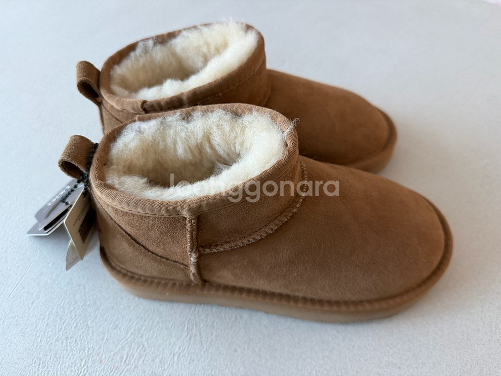 UGG호주 키즈 털부츠 210 새상품--0