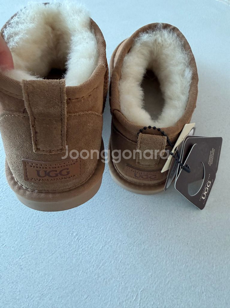 UGG호주 키즈 털부츠 210 새상품--3