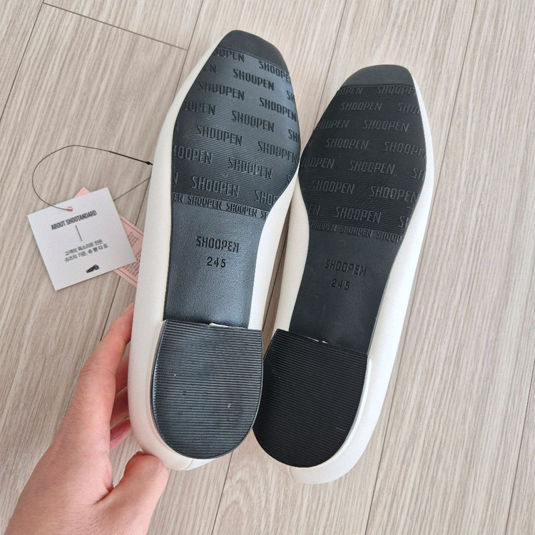 슈펜 화이트 플랫슈즈 245 새상품 / 여성 신발 여성--4