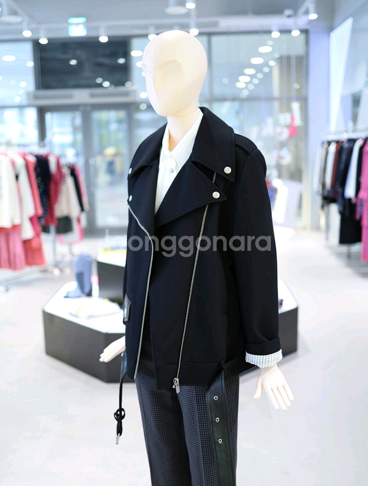 ( 새상품) 럭키슈에뜨 라이더 재킷형 패딩--2