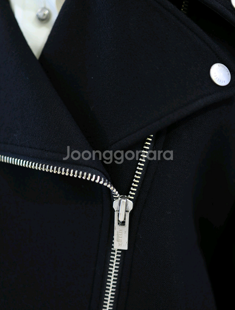 ( 새상품) 럭키슈에뜨 라이더 재킷형 패딩--5