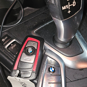 BMW 118d 1시리즈 2014년식 분실 후 신형 스마트키 추가 제작 완료 이미지
