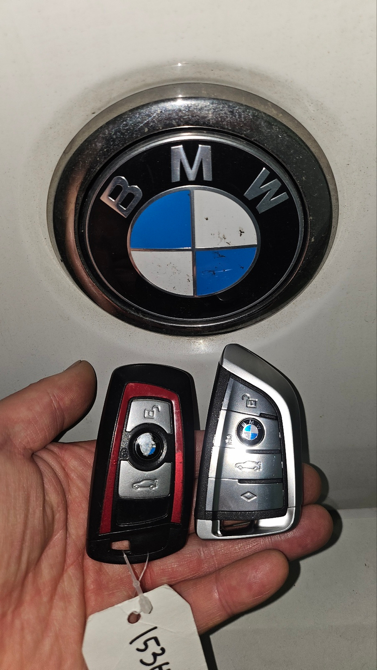 BMW 118d 1시리즈 2014년식 분실 후 신형 스마트키 추가 제작 완료 이미지