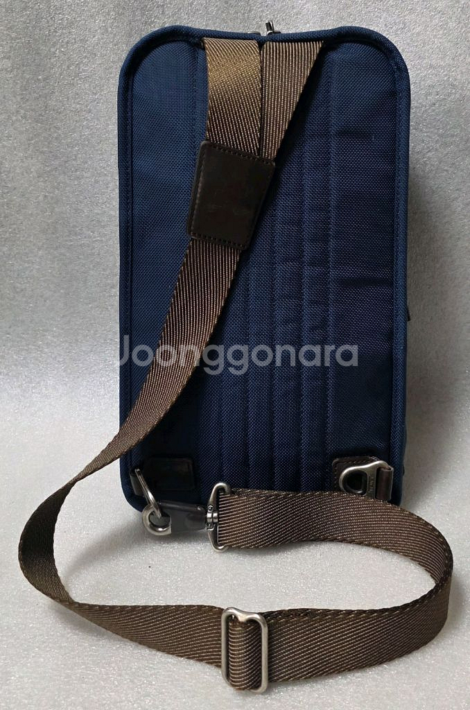 투미 TUMI 알파 브라보 몬테레이 슬링 크로스백 22318BTH--2