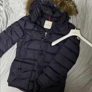 몽클레어 클루니 1사이즈 다크네이비 급처