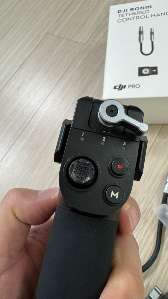 DJI 로닌 테더 컨트롤 핸들 팝니다 이미지