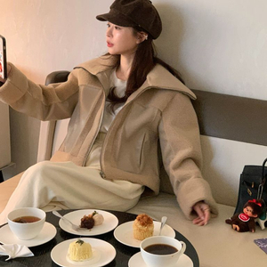 바이씨니 에르무스탕 자켓:)