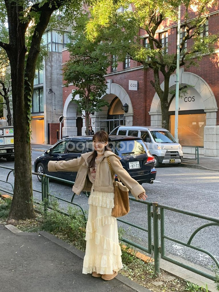 바이씨니 에르무스탕 자켓:)--3