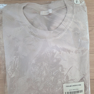 르꼬르망 니트같은조거셋업(맨투맨)