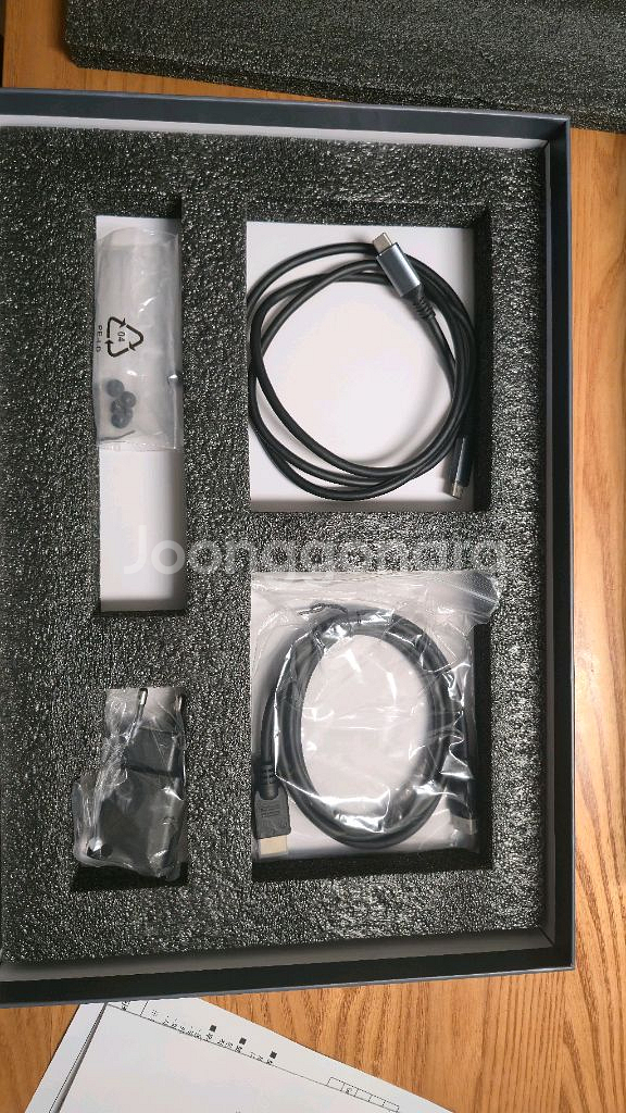 포터블 모니터 cpm1610iq--1