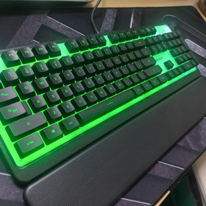 로캣 roccat 키보드 마그마 영문 키캡 Rgb 유선 게이밍