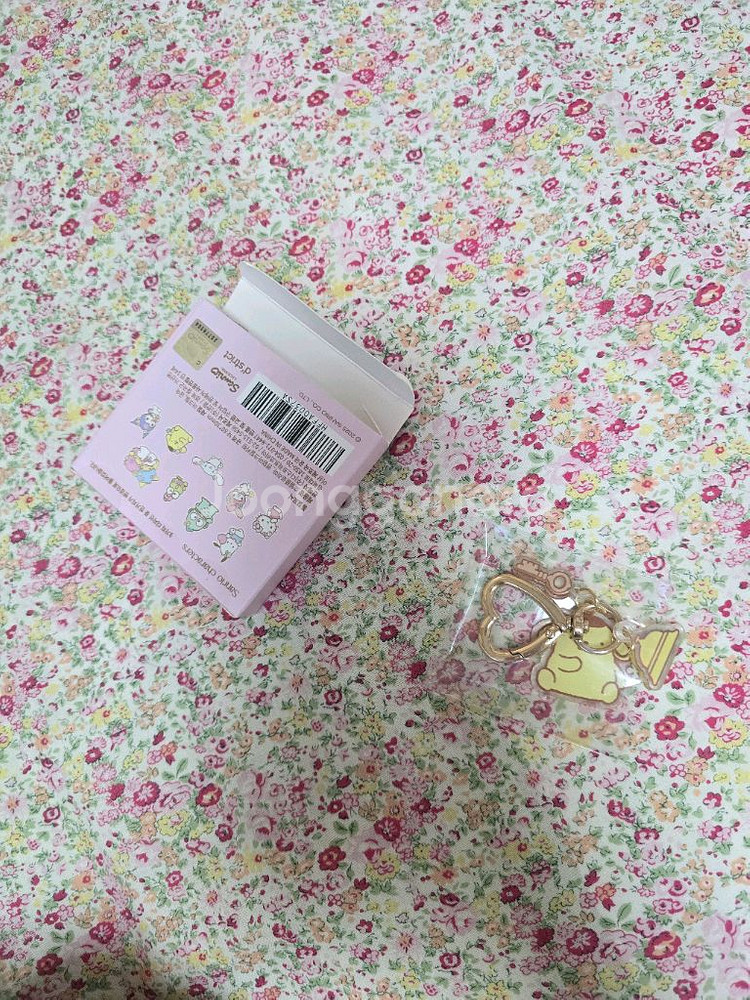 [교환] 산리오 호텔 플로리아 랜덤 키링 폼폼푸린--0