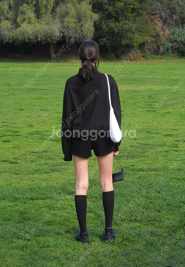 로우클래식 LC 소프트 하프 집업 스웻셔츠 블랙 라지 판매 LC SOFT HALF ZIP-UP SWEATSHIRT_--3