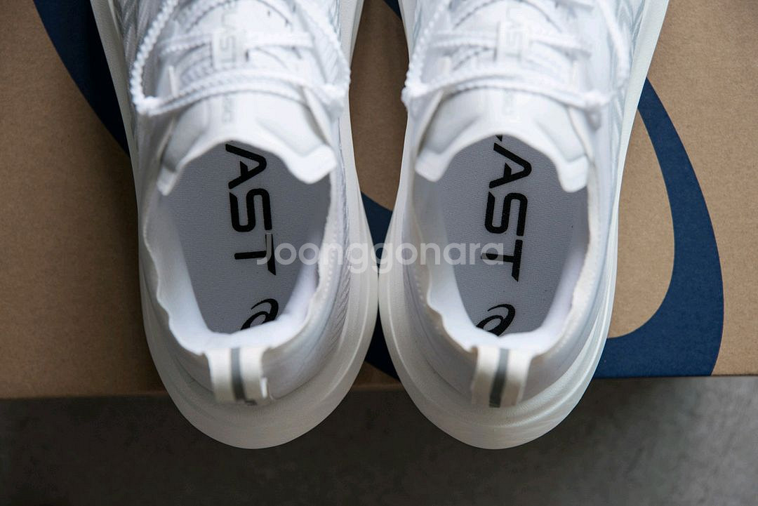 아식스 메가블라스트 260mm (white)--2