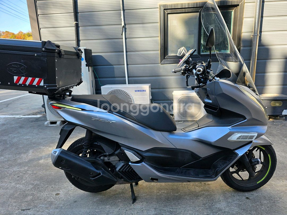21년식 혼다 PCX 125 ABS 맷실버 판매--0