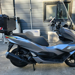 21년식 혼다 PCX 125 ABS 맷실버 판매