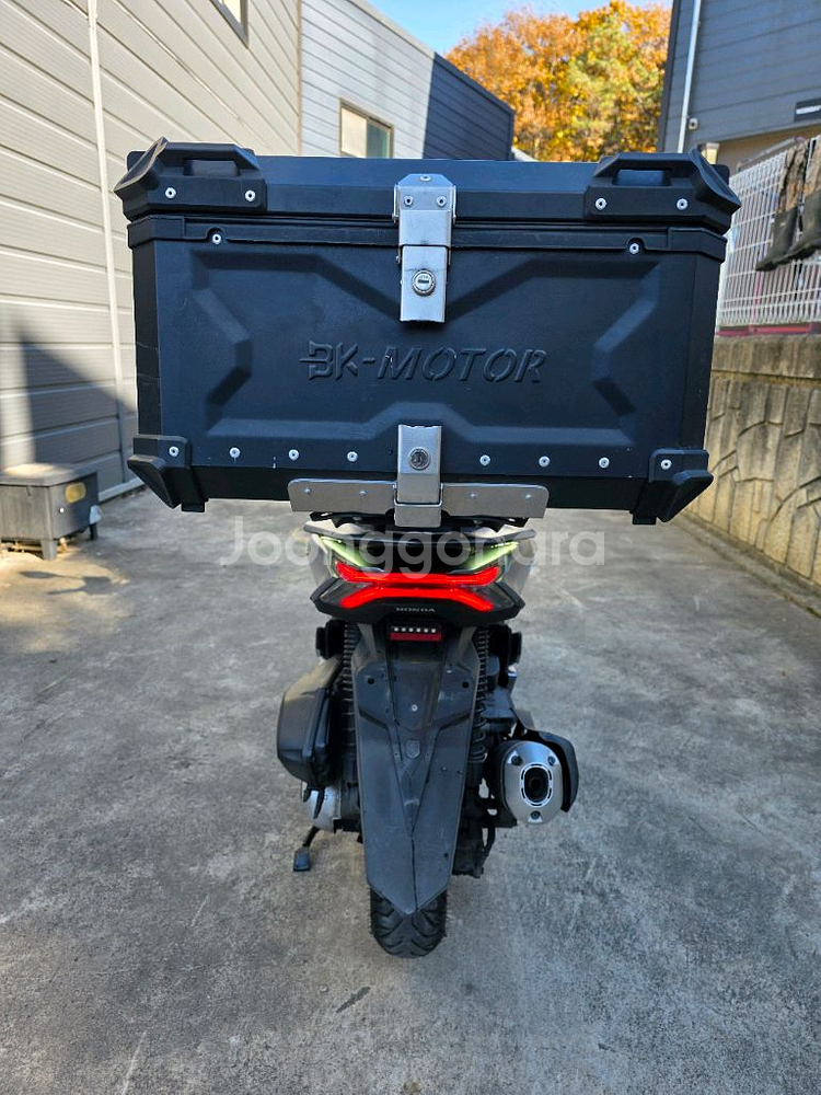 21년식 혼다 PCX 125 ABS 맷실버 판매--3