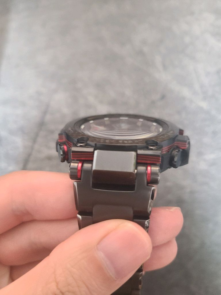 카시오 지샥 G-SHOCK MTG-B1000XBD-1AJF 레드 블랙 카본 이미지