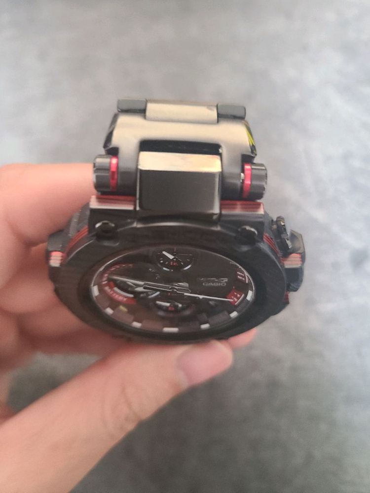 카시오 지샥 G-SHOCK MTG-B1000XBD-1AJF 레드 블랙 카본 이미지