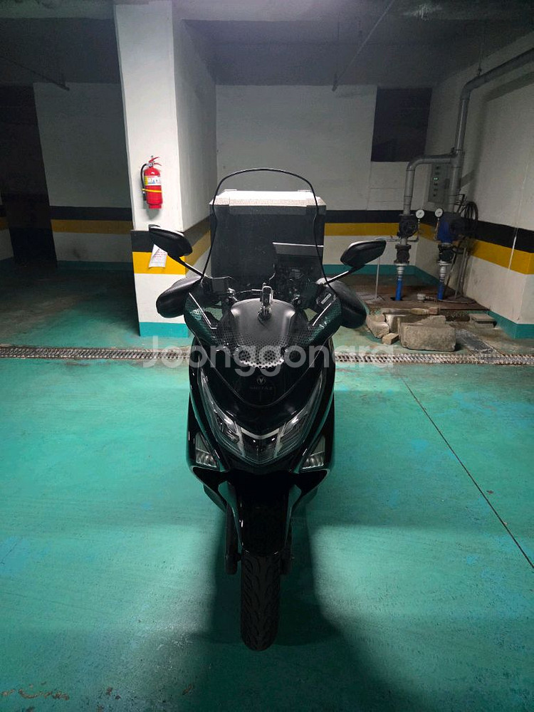 UHR 125 스쿠터--0