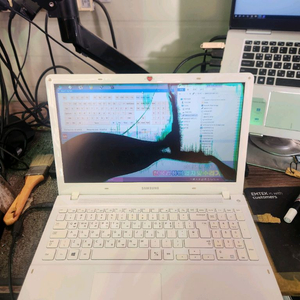 수리용<2820>삼성370r i5 3세대 파손