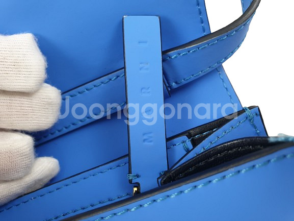 마르니 크로스백--6