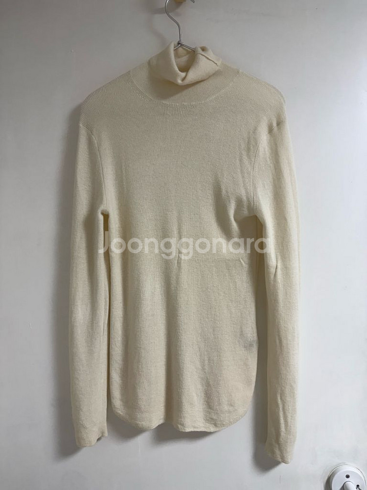 한섬)더캐시미어 캐시미어100 터틀넥 니트 M--0