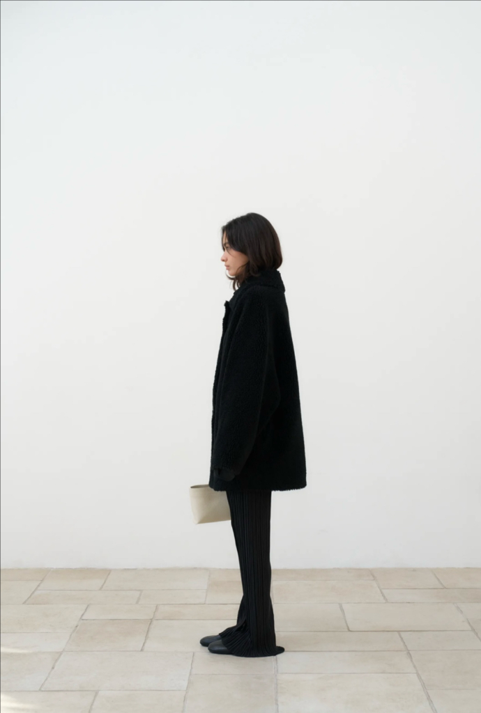 (가격내림)네세서리 시어링 리버시블 하프 코트 이미지