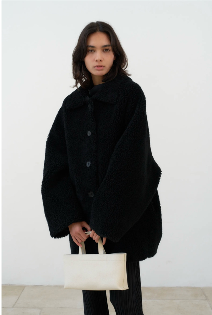 (가격내림)네세서리 시어링 리버시블 하프 코트 이미지