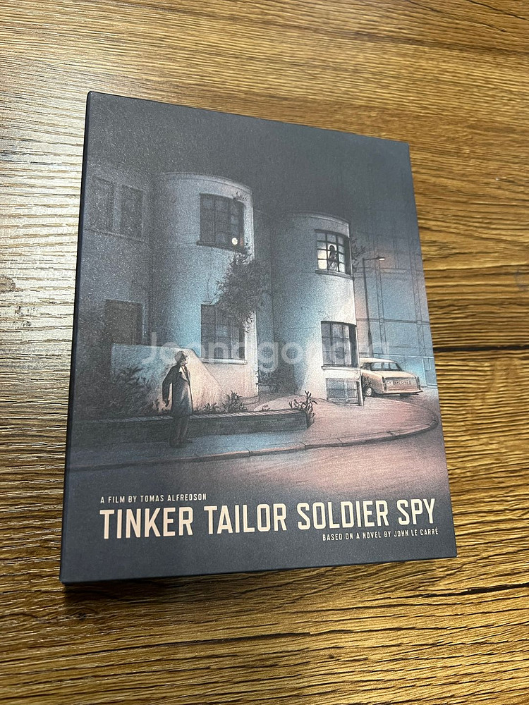 팅커 테일러 솔저 스파이 블루레이 판매합니다.--0